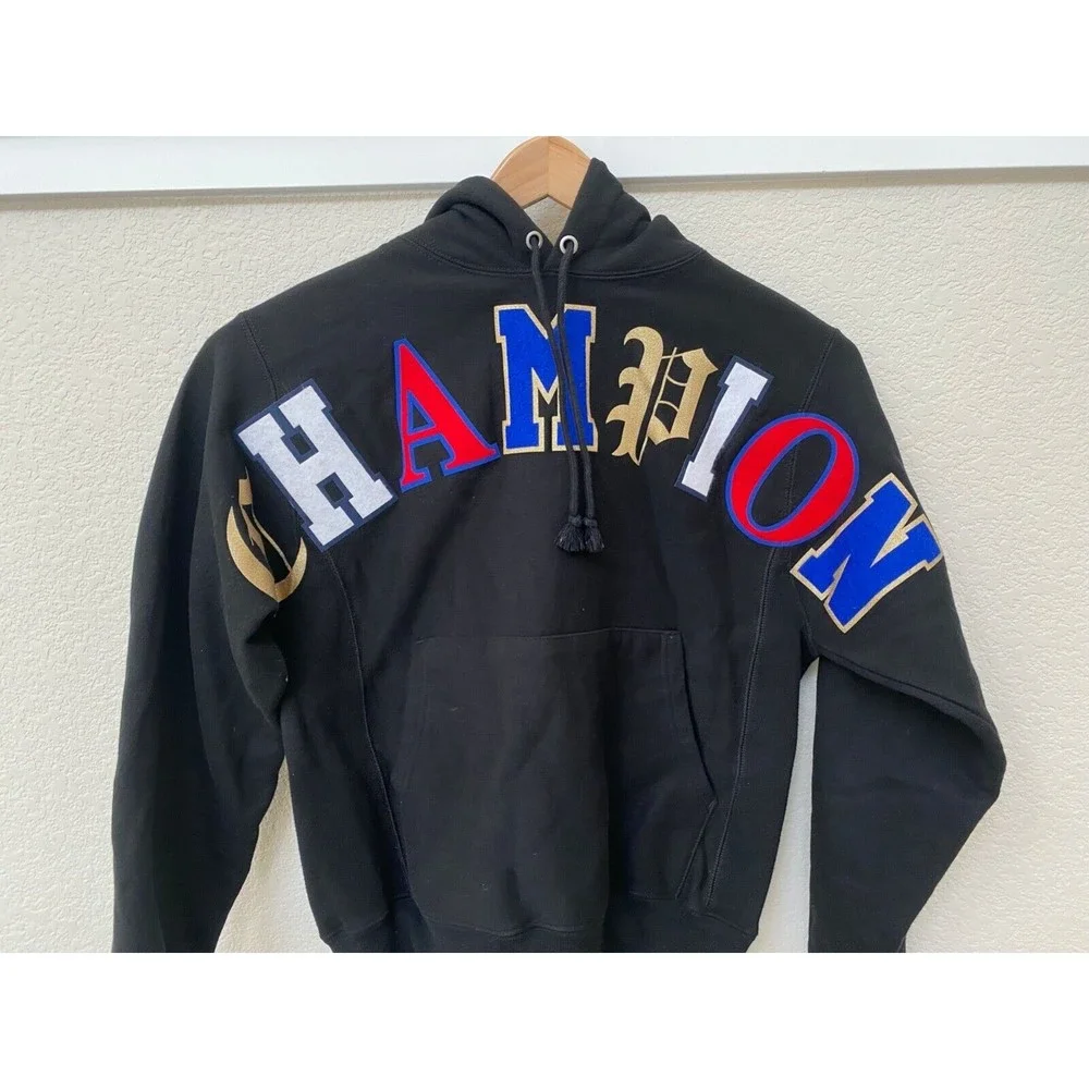 Champion Reverse Weave Black Hoodie Men's Small Sweatshirt Spell Out Logo - Picture 2 of 9
